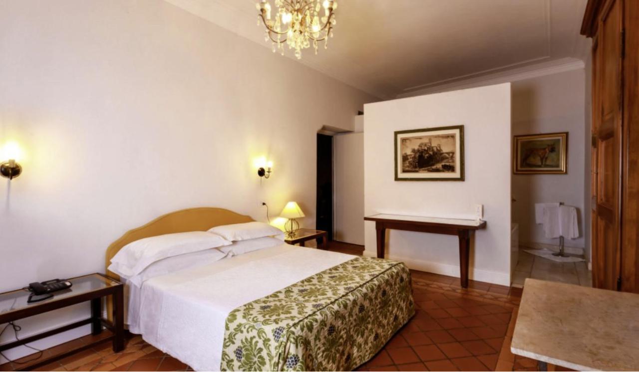 Albergo Ristorante Madonnina Cantello Exterior foto